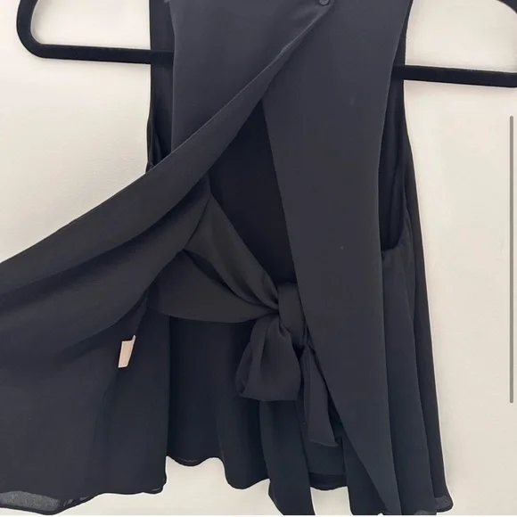 Zara Trafaluc Sleeveless Blouse - Picture 6 of 7